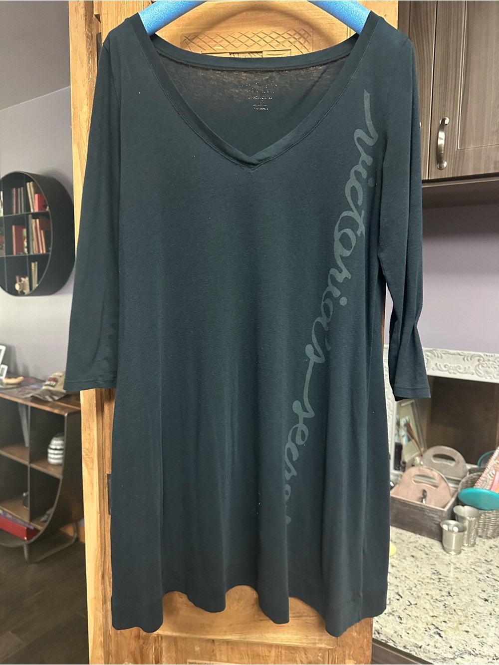 Victoria’s Secret 3/4 sleeve nightgown sleep shirt lightweight v neck black S